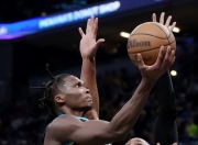 西亚卡姆新星出色防守表现惊艳，阿森纳未来可期！的简单介绍